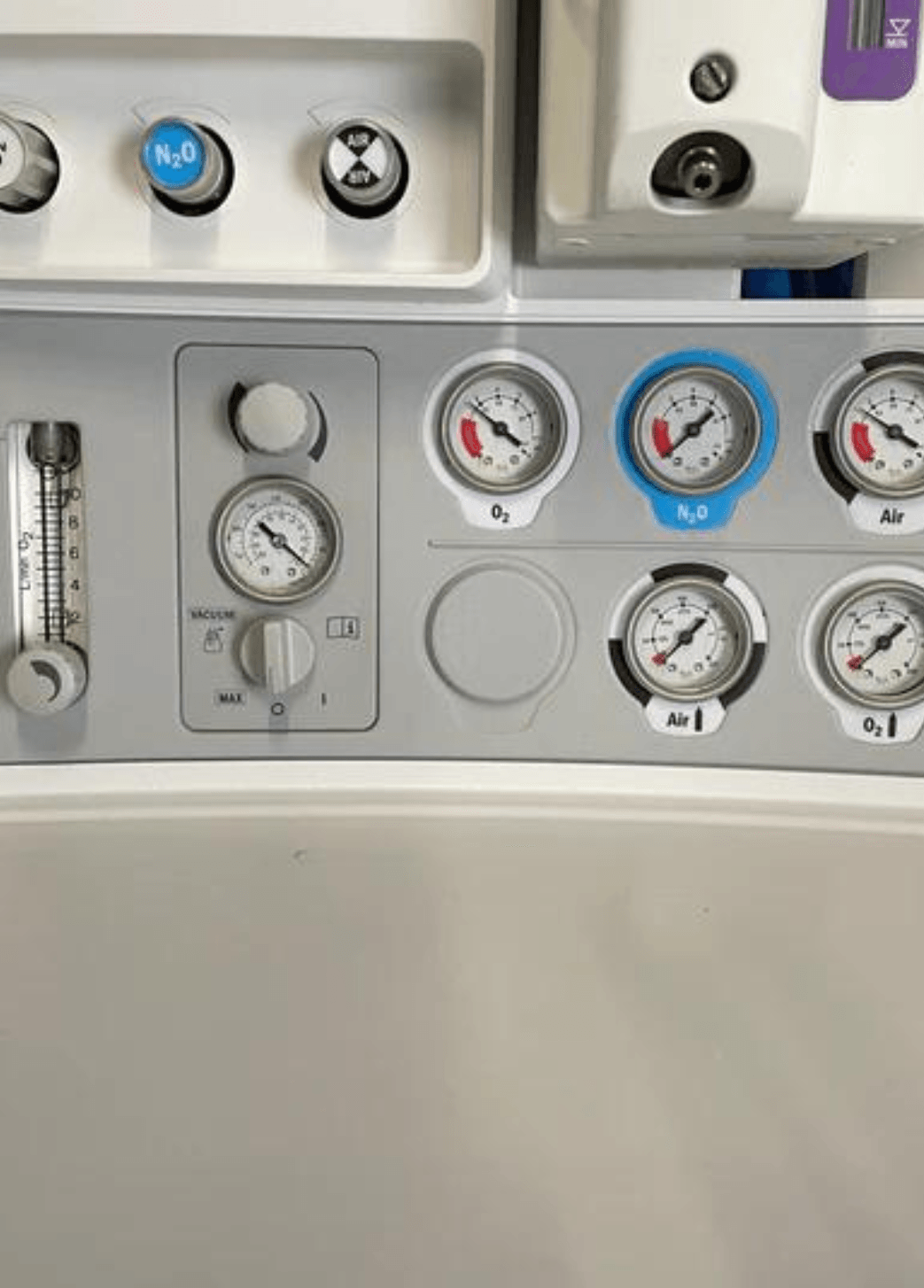 Datex Ohmeda Aespire View Anesthesia Machine with B650 Monitor - Pro Medizone