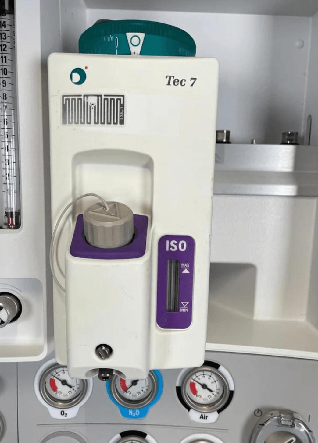 Datex Ohmeda Aespire View Anesthesia Machine with B650 Monitor - Pro Medizone